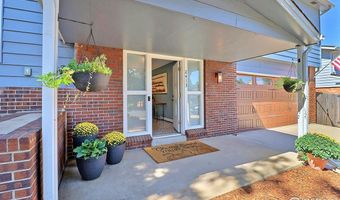 2413 S Lima Way, Aurora, CO 80014