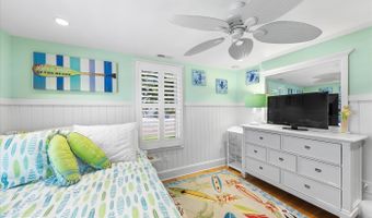 301 PARKWOOD St, Bethany Beach, DE 19930