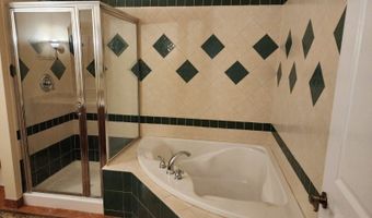 4 Maple Cres 11, Alloway, NJ 07462