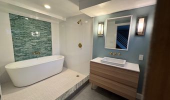 4300 37TH Rd N, Arlington, VA 22207