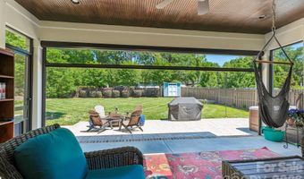 2032 Eaton Rd, Charlotte, NC 28205
