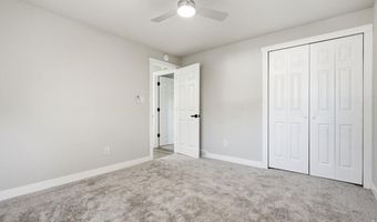 1035 6th St, Berthoud, CO 80513