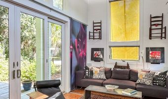 174 Dr Frederick S Humphries St, Apalachicola, FL 32320