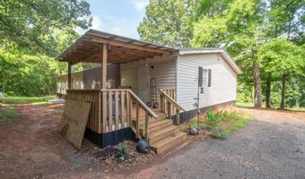381 Jim Turner, West Point, GA 31833