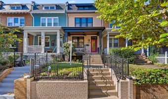 206 17TH St NE, Washington, DC 20002