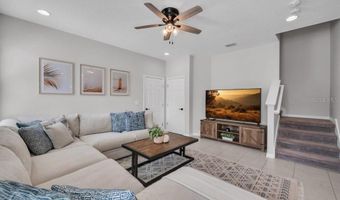 6380 CAMINO Dr, Apollo Beach, FL 33572