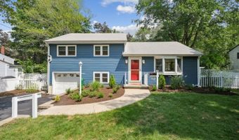 3 N Ridge Rd, Livingston, NJ 07039