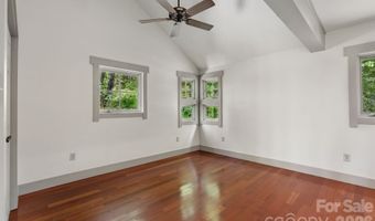 144 Pegg Rd, Barnardsville, NC 28709