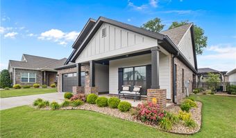 2104 SW Huntwick Ave, Bentonville, AR 72713
