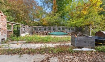 201 Plainfield Pike, Foster, RI 02825