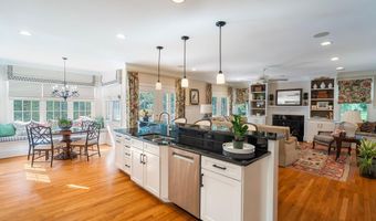 7713 Summercrest Dr, Apex, NC 27539