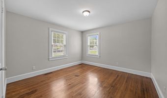 4220 Montague Ave, Ayden, NC 28513
