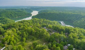 45 Edgewater Dr, Albany, KY 42602