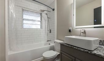 3 Boyce Dr, Bella Vista, AR 72715