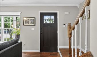 1457 Greenfield Crossing Ct, Ballwin, MO 63021