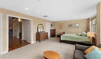 1 Tupperware Dr 326, North Smithfield, RI 02896