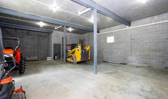 1653 St Rt 60, Ashland, OH 44805