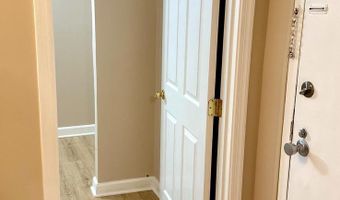 1836 METZEROTT Rd #1414, Adelphi, MD 20783