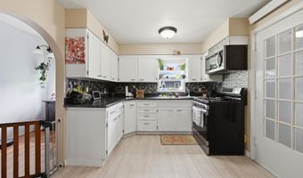 1060 A Elkhorn St, Belle Fourche, SD 57717