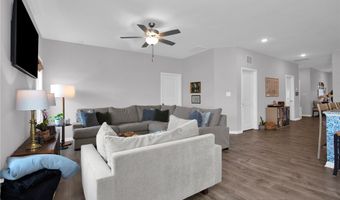55 Singletree Ln, Autryville, NC 28318