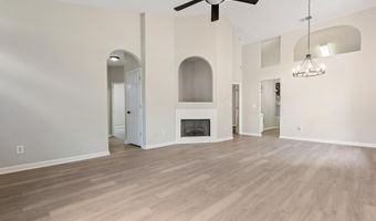 154 GARDENSIDE Dr, Alabaster, AL 35007