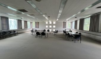 2222 W 8th St, Bedford, IN 47421