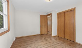 1136 W ROBERTS Ave, Appleton, WI 54914