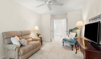 3 Gleneagle Dr, Bedford, NH 03110