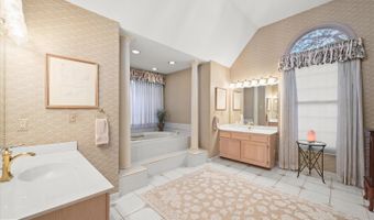 100 ASQUITHOAKS Ln, Arnold, MD 21012