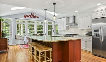 105 Watch Hl, East Greenwich, RI 02818