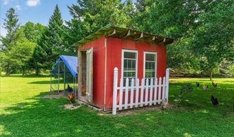 226 Belfance Rd, Amsterdam, NY 12010