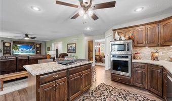 3401 N 154th St, Basehor, KS 66007