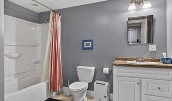 43 Skyline Rd, Bangor, ME 04401