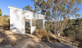 25311 Jesmond Dene Rd, Escondido, CA 92026