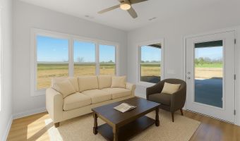 2001 Bogey Ct, Auburn, IN 46706