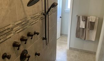 4082 Kelsey Ave, Adrian, MI 49221