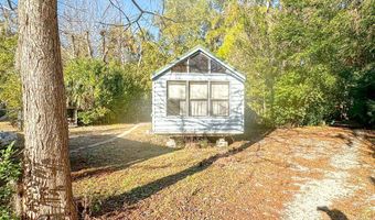 341 Smith Rd, Apalachicola, FL 32320