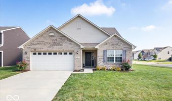 892 Coralberry Ln, Greenwood, IN 46143