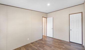 16 Serafin Rd, Belen, NM 87002