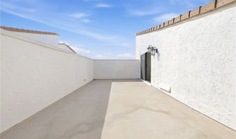 5310 Zelzah Ave 302, Encino, CA 91316