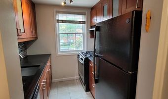 4358 N PERSHING Dr 43582, Arlington, VA 22203