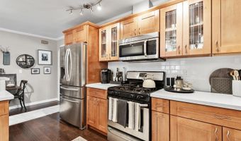 534 Richmond Dr, Santa Rosa, CA 95401
