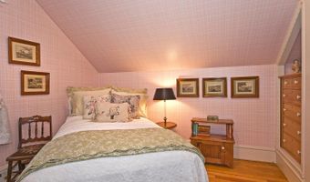 850 Sheridan Ln, Gardnerville, NV 89460