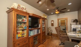 364 E 1600 Rd, Baldwin City, KS 66006