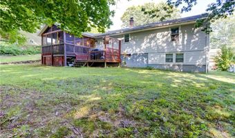 11 Golden Blvd, North Smithfield, RI 02896