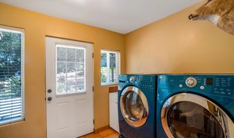 2826 Calle De Malibu, Escondido, CA 92029