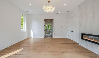 54 Landview Dr, Dix Hills, NY 11746