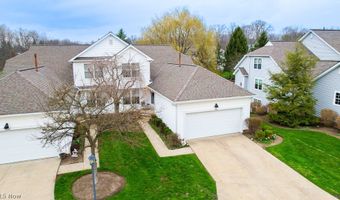 390 Blair Cir, Aurora, OH 44202