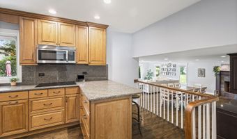 516 S Patton Ave, Arlington Heights, IL 60005