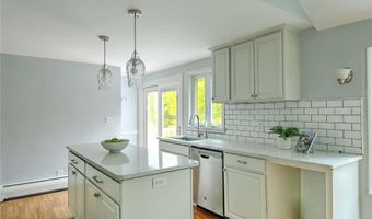 278 Sowams Rd, Barrington, RI 02806